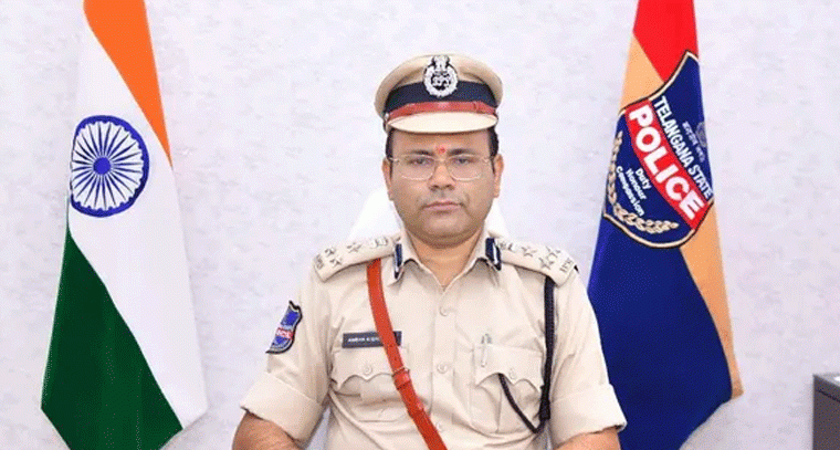 మహిళల భద్రత కోసమే షీ టీంలు: సీపీ