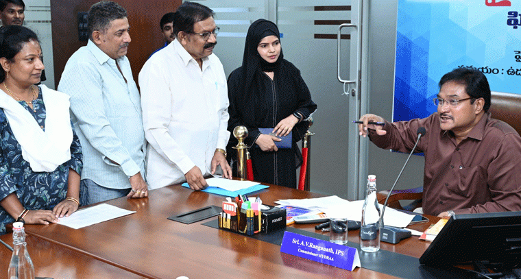 హైడ్రా ప్ర‌జావాణికి 49 ఫిర్యాదులు