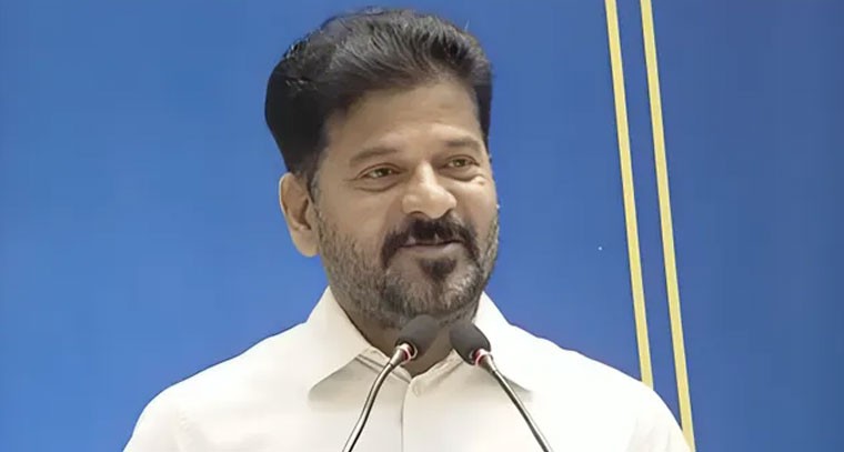 ఏడాదిలో ఒక్క నెల ప్రభుత్వ ఆసుపత్రుల్లో పని చేయండి