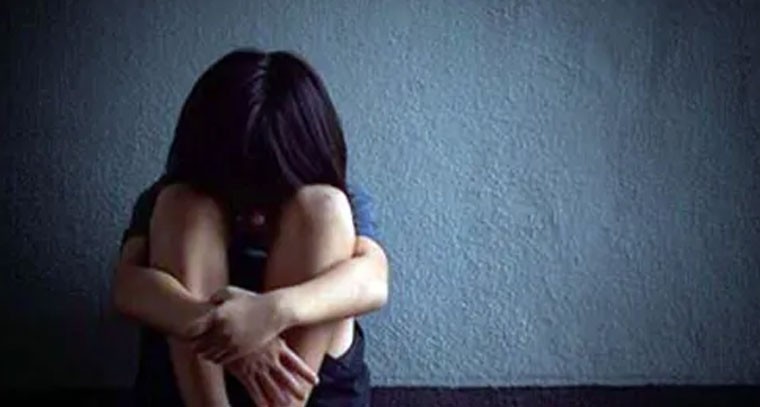 సికింద్రాబాద్‌లో దారుణం..13ఏళ్ల బాలికపై నలుగురు అత్యాచారం !