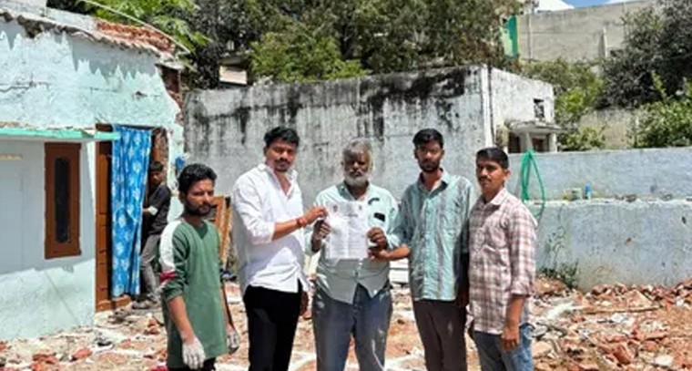 పేదల సొంత ఇంటి కలను నెరవేర్చిన కాంగ్రెస్ ప్రభుత్వం: లాడే బాలు