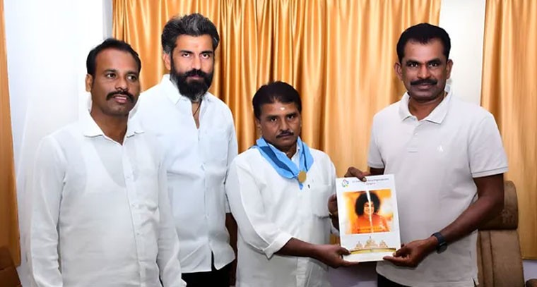 సత్యసాయి బాబా శతజయంతి ఉత్సవాలకు ఎమ్మెల్యే మేఘా రెడ్డికి ఆహ్వానం