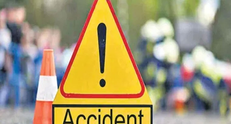 రోడ్డు ప్రమాదంలో వ్యక్తి దుర్మరణం