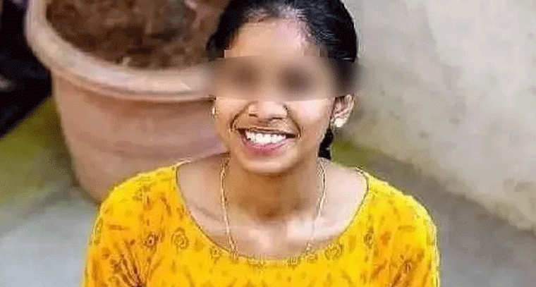 లెక్చరర్ల ఒత్తిడి.. ఇంటర్ విద్యార్థిని మృతి