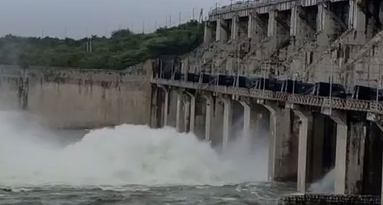 సింగూరుకు 40, 069 క్యూసెక్కుల వరద