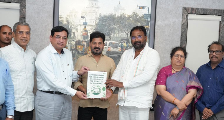 గోశాలల అభివృద్ధి, నిర్వహణ విధానంపై అధికారులతో సీఎం రేవంత్ రెడ్డి సమీక్ష
