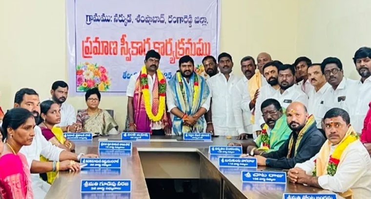 నర్కూడ సర్పంచ్ గా శేఖర్ యాదవ్ ప్రమాణ స్వీకారం