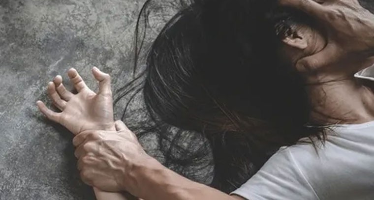 మద్యం తాగించి.. యువతిపై అత్యాచారం