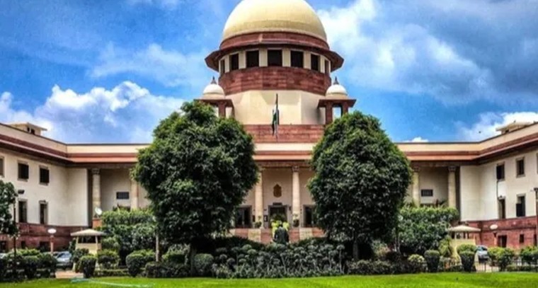 ఎమ్మెల్యేల అనర్హత పిటిషన్లపై సుప్రీంకోర్టు కీలక తీర్పు