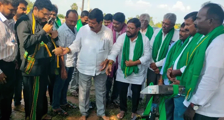 రైతులకు గిట్టుబాటు ధర: ధాన్యం కొనుగోలు కేంద్రాలు ప్రారంభం