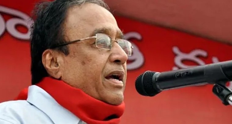 సురవరం కుటుంబం గొప్ప నిర్ణయం.. ఆయన ఆస్తి ప్రజలకు పంపిణీ