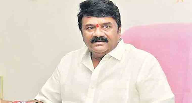 ర్యాలీ చేసే హక్కు లేదా? 
