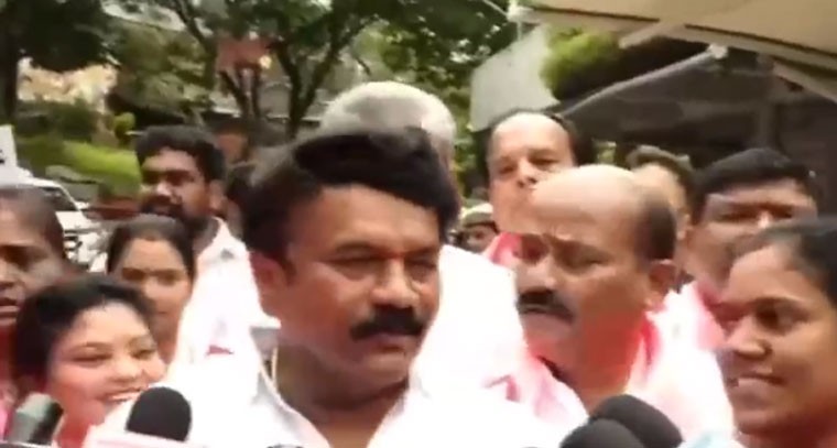 ఏం ఉద్ధరించారని ఇందిరమ్మ పేరు పెడతారు?: తలసాని