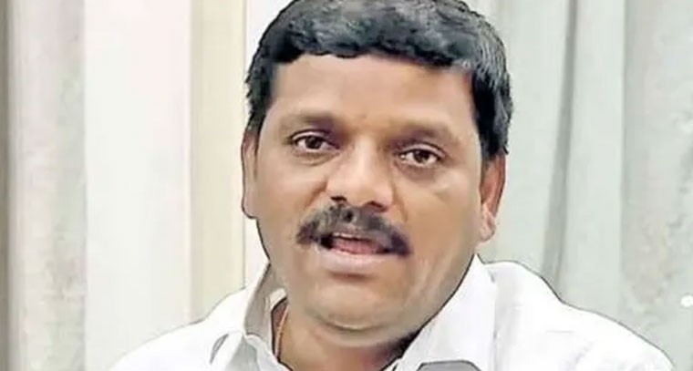 తీన్మార్ మల్లన్న ఆఫీస్‌కు క్లూస్ టీమ్