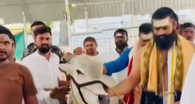 వేములవాడ, కొండగట్టు ఆలయాలను దర్శించుకున్న సాయి ధరమ్ తేజ్