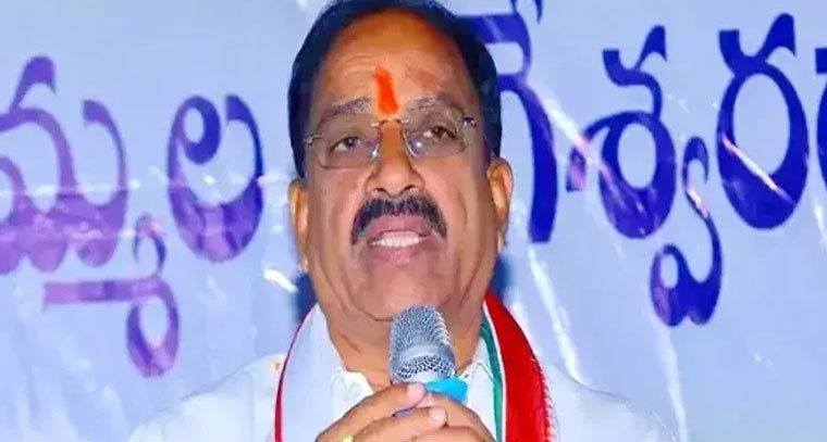 రాష్ట్రంలో పుష్కలంగా యూరియా నిల్వలు: మంత్రి తుమ్మల