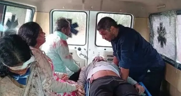  ఆగి ఉన్న లారీని ఢీకొన్న కారు.. ఒకరి మృతి