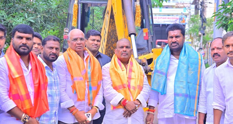 పటేల్ గూడలో సిసి రోడ్డు నిర్మాణ పనులకు శంకుస్థాపన చేసిన ఎమ్మెల్యే జిఎంఆర్ 