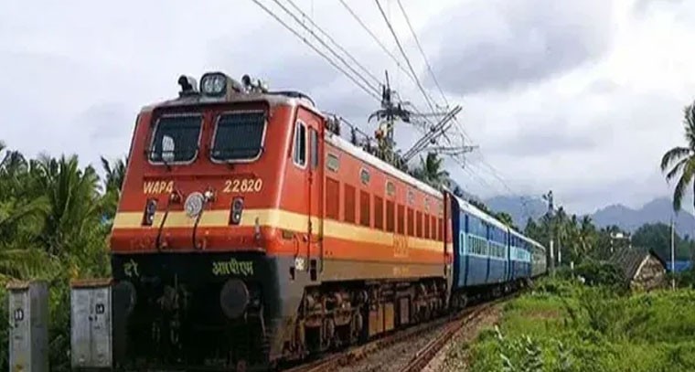 వెయిటింగ్ టికెట్లపై రైల్వే నూతన నియమాలు