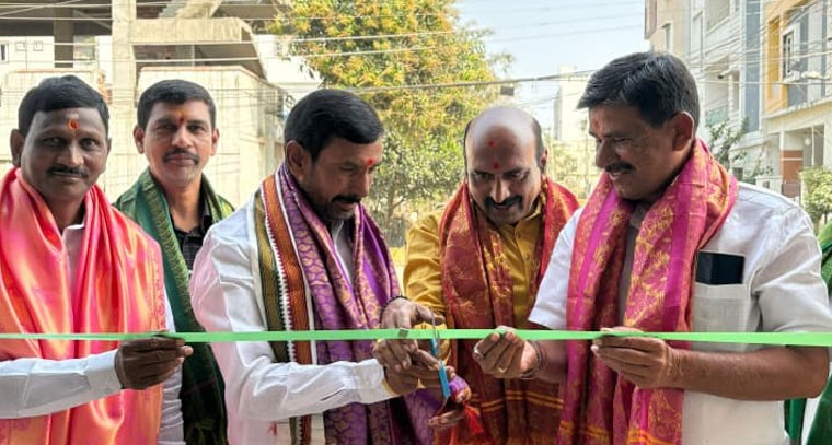 ఉచిత వైద్య శిబిరాల ఏర్పాటు అభినందనీయం 
: తుమ్మలపాండురంగారెడ్డి