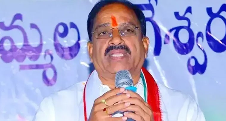 జిన్నింగ్ మిల్లులు సమ్మె వీడాలి: మంత్రి తుమ్మల