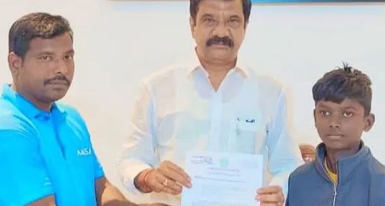 వేముల ప్రశాంత్ రెడ్డి పేదవాడికి అండగా నిలిచారు