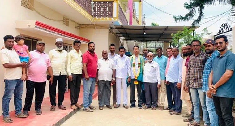 ఎంపీ, ఎమ్మెల్యేకు కృతజ్ఞతలు తెలిపిన ముస్లిం వెల్ఫేర్ కమిటీ