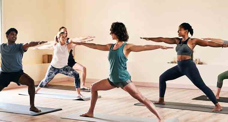 యోగా పట్ల అవగాహన కలిగివుండాలి 
