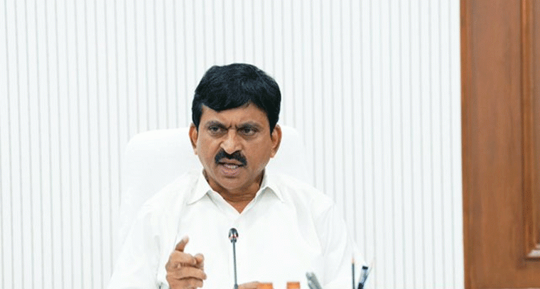 ఇందిరమ్మ ఇండ్ల చెల్లింపుల్లో స్వల్ప మార్పులు : మంత్రి పొంగులేటి శ్రీనివాస రెడ్డి