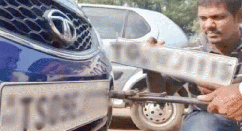 తెలంగాణలో ఇక నుంచి ఆన్‌లైన్ వాహనాల రిజిస్ట్రేషన్ విధానం అమలు