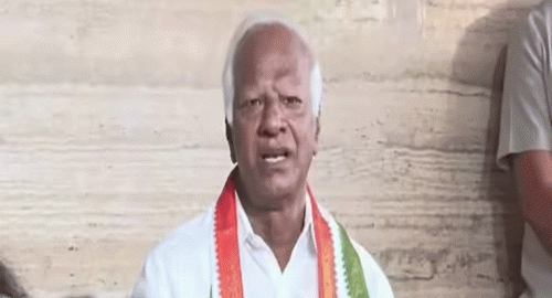 తెలంగాణ ఏమైనా నీ అయ్య సొత్తా, నీ అయ్య జాగీరా