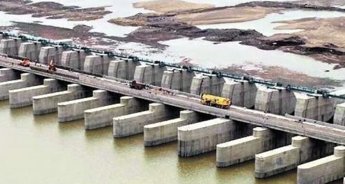 కాళేశ్వరం బ్యారేజీల మరమ్మతులకు ముందడుగు: డీపీఆర్ బాధ్యతలు ఆర్వీ అసోసియేట్స్‌కు.. మూడు నెలల్లో నివేదిక సిద్ధం!

