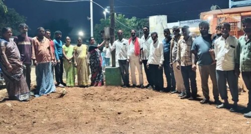 వెలుగుల జిలుగుల్లో మసిరెడ్డి తండా.. సమస్యల పరిష్కారమే లక్ష్యమని సర్పంచ్ హామీ

