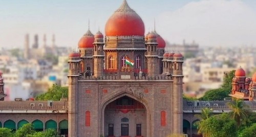 సినిమా టికెట్ ధరల పెంపుపై హైకోర్టు సీరియస్: హోంశాఖ కార్యదర్శి, సీవీ ఆనంద్‌కు కోర్టు ధిక్కరణ నోటీసులు!

