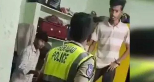 మైసమ్మగూడ హాస్టల్‌లో అర్థరాత్రి హైడ్రామా.. విద్యార్థులపై పోలీసుల లాఠీఛార్జ్!

