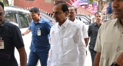 నందినగర్‌లో హైటెన్షన్.. సిట్ విచారణకు సిద్ధమైన కేసీఆర్!

