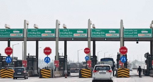 వాహనదారులకు గుడ్‌న్యూస్.. టోల్‌ ధరల తగ్గింపు