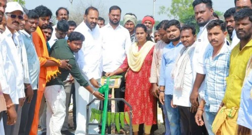 కోతలు లేకుండా ధాన్యం కొనుగోలు: ప్రభుత్వ విప్