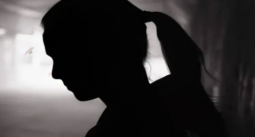 మద్యం మత్తులో బాలికపై అత్యాచార యత్నం