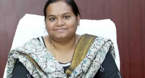 అదనపు కలెక్టర్ మాధురి బదిలీ