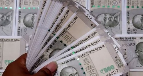 తెలంగాణ విద్యార్థులకు శుభవార్త.. ఏటా రూ.లక్ష స్కాలర్‌షిప్