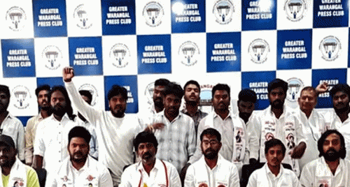 మున్సిపల్‌ ఎన్నికల్లో జనసేన పోటీ.. అభ్యర్థులు సిద్ధం