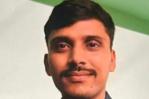 పెళ్లి దుస్తులు ధరించి ఓయో రూములో ఆత్మహత్యకు పాల్పడిన యువకుడు ?